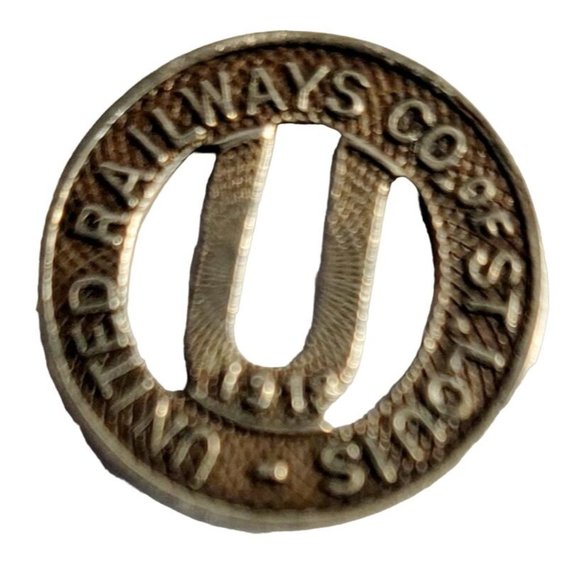 4 United Railways Co. Fare Tokens St. Louis (1) 1918 (3) 1919 - Picture 8 of 11